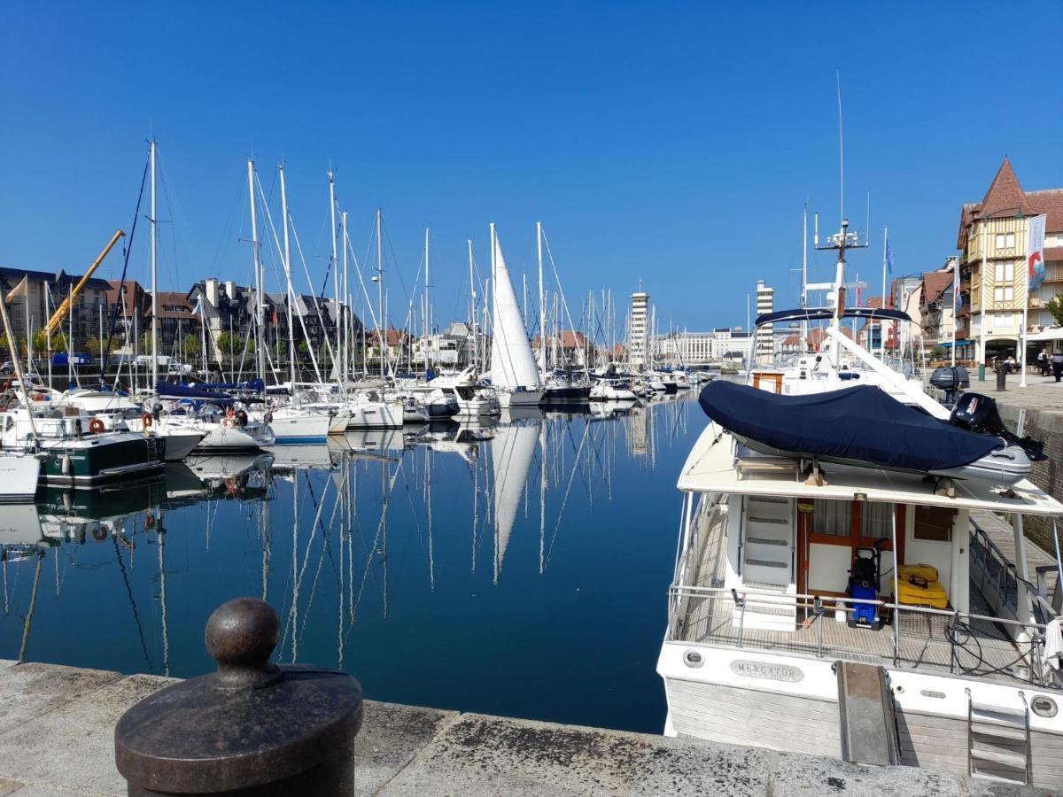 Studio Les Marinas-10 By Interhome Deauville Exterior photo